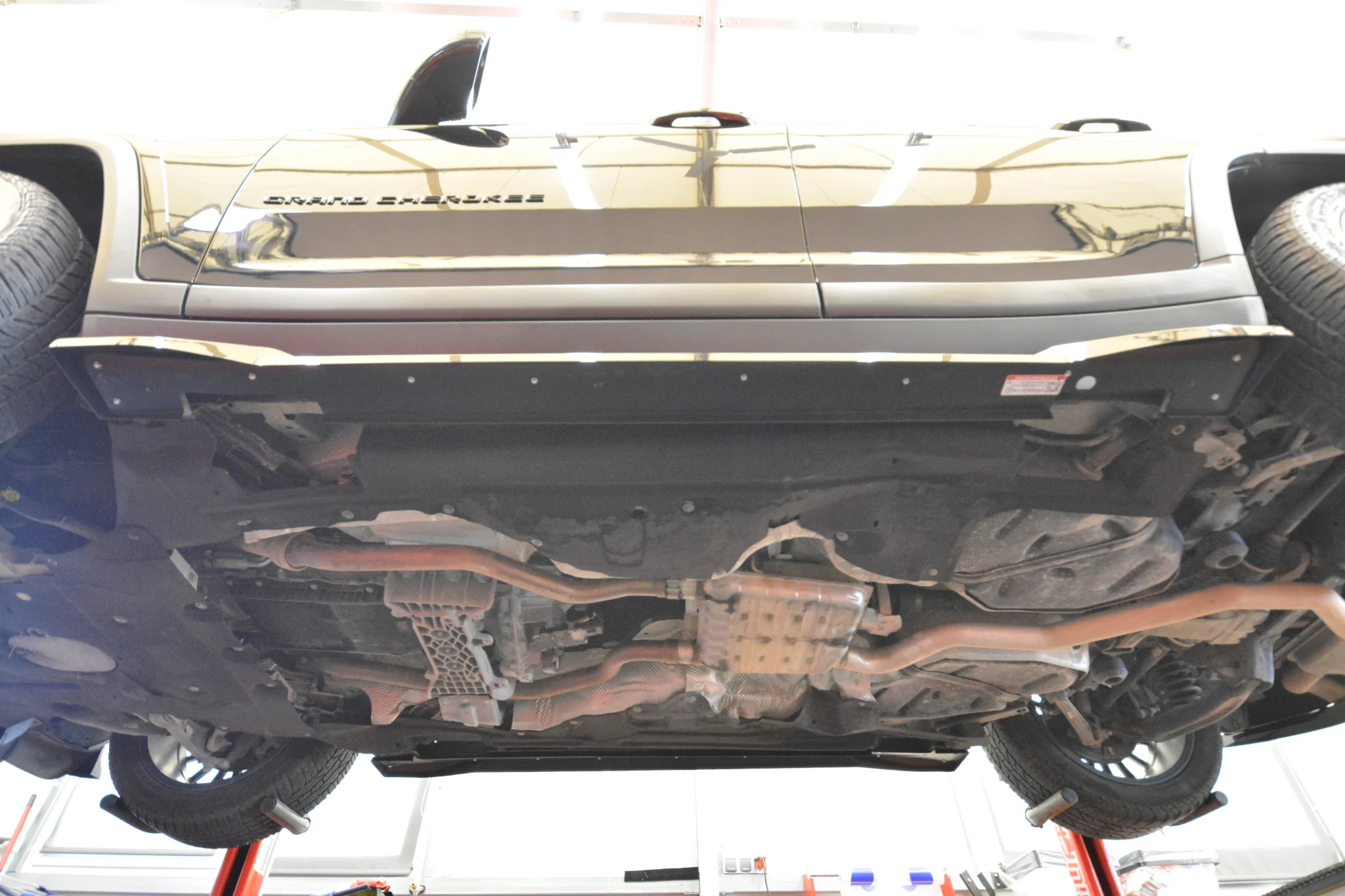 Side Skirts Diffusers Jeep Grand Cherokee Mk5 - Image 7