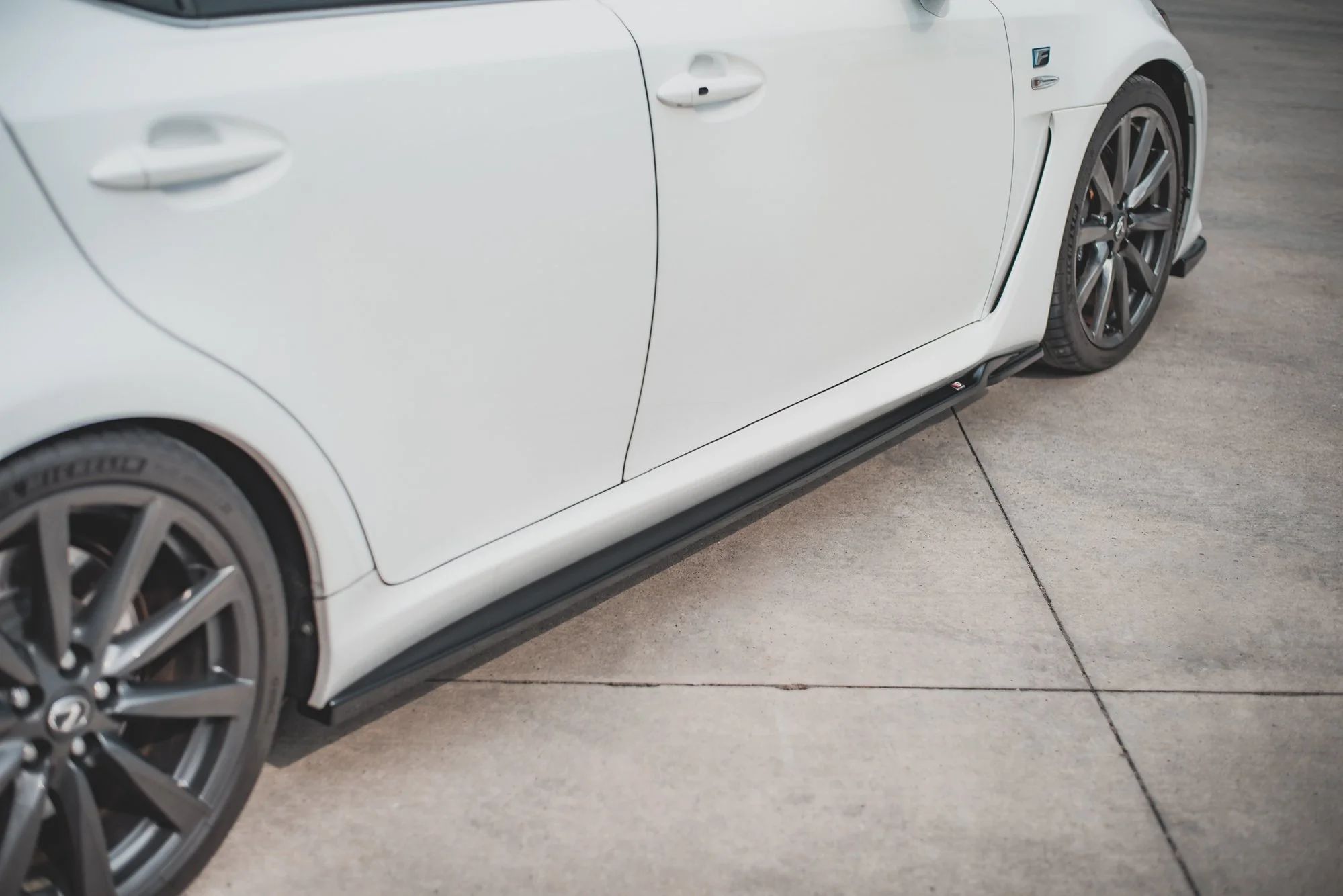 SIDE SKIRTS DIFFUSERS LEXUS IS F MK2 - Image 5