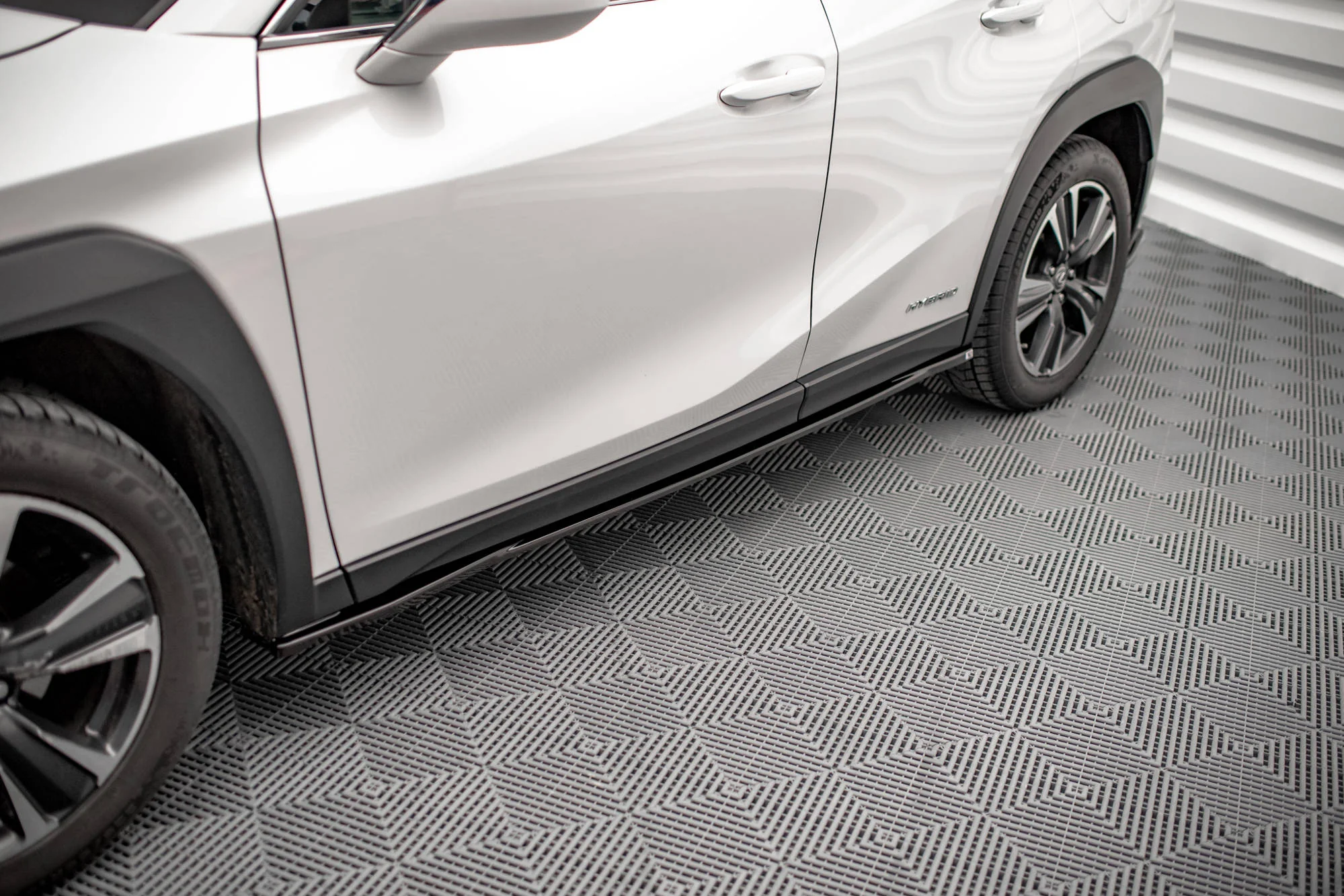 SIDE SKIRTS DIFFUSERS LEXUS UX MK1 - Image 6