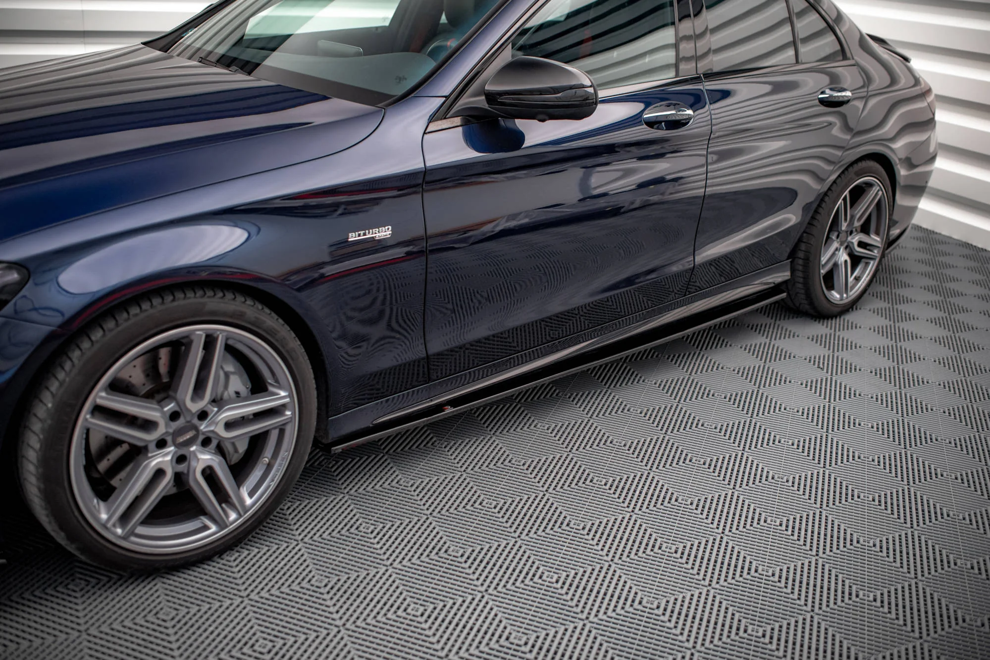 SIDE SKIRTS DIFFUSERS MERCEDES- BENZ C43 AMG W205 - Image 2