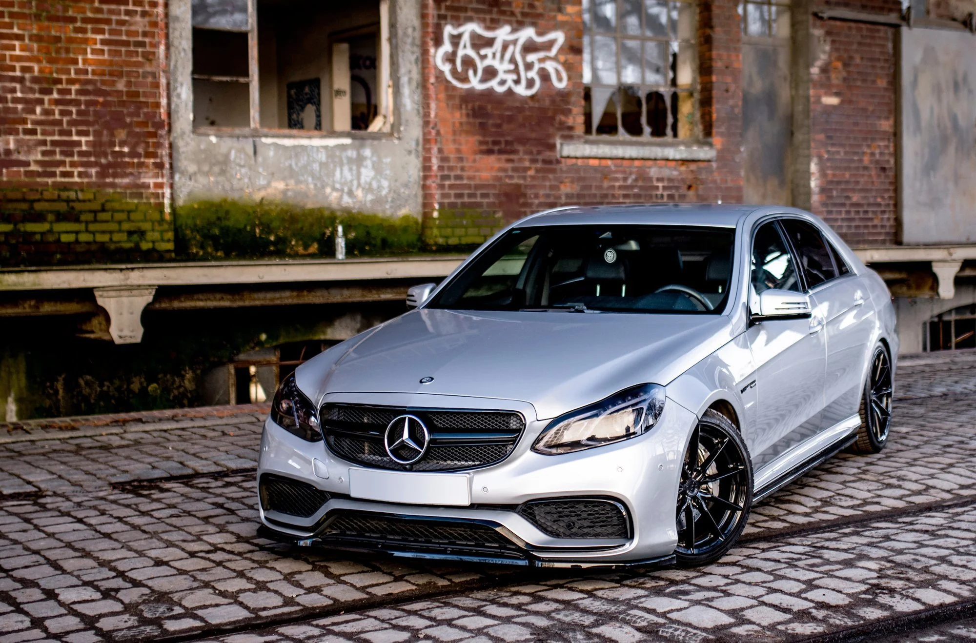 SIDE SKIRTS DIFFUSERS MERCEDES-BENZ E63 AMG SEDAN W212 FACELIFT - Image 3