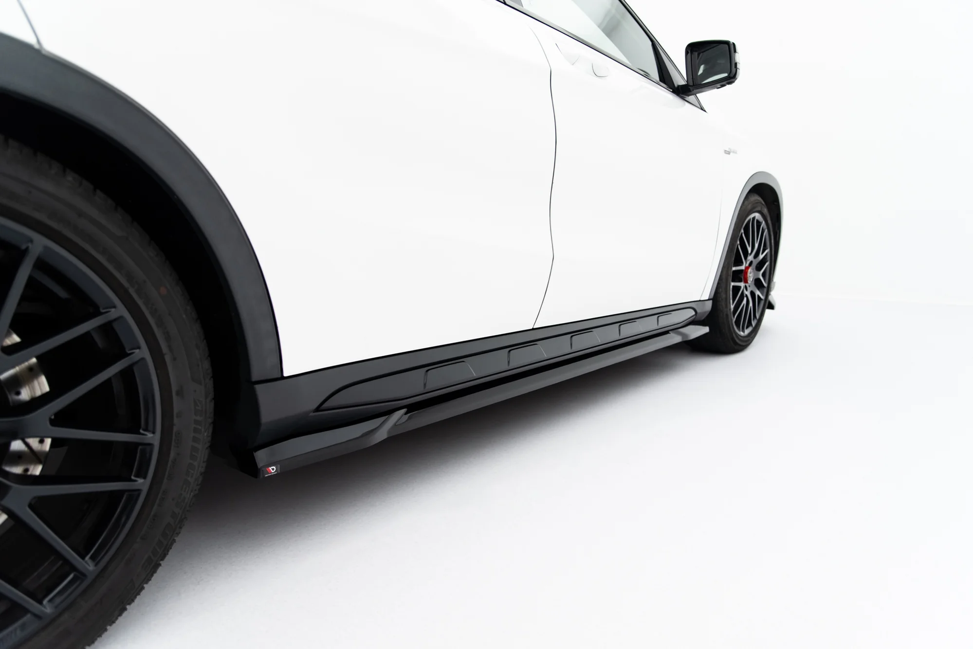Side Skirts Diffusers Mercedes-Benz GLA 45 AMG X156 Facelift - Image 4