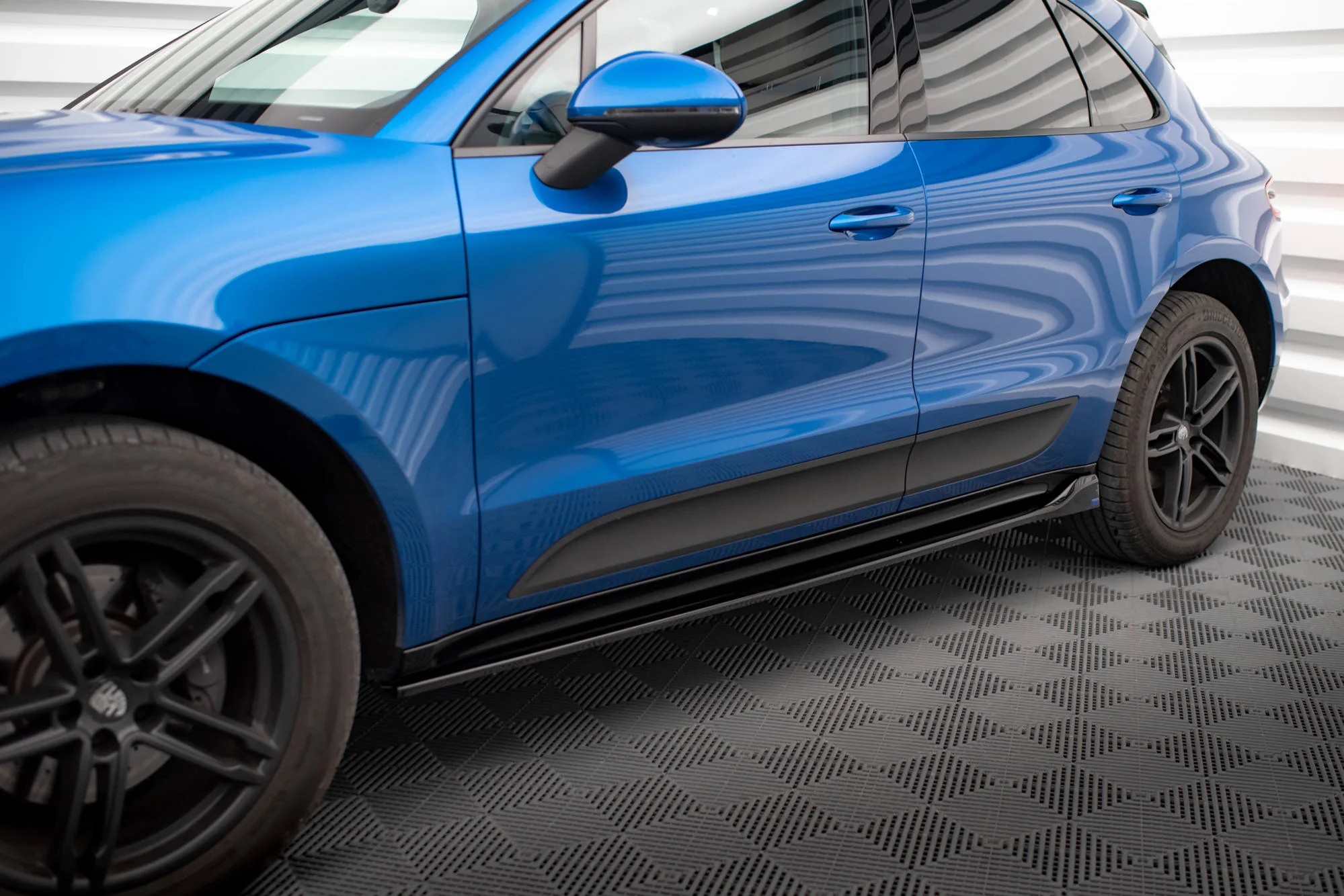 SIDE SKIRTS DIFFUSERS PORSCHE MACAN MK1 - Image 4