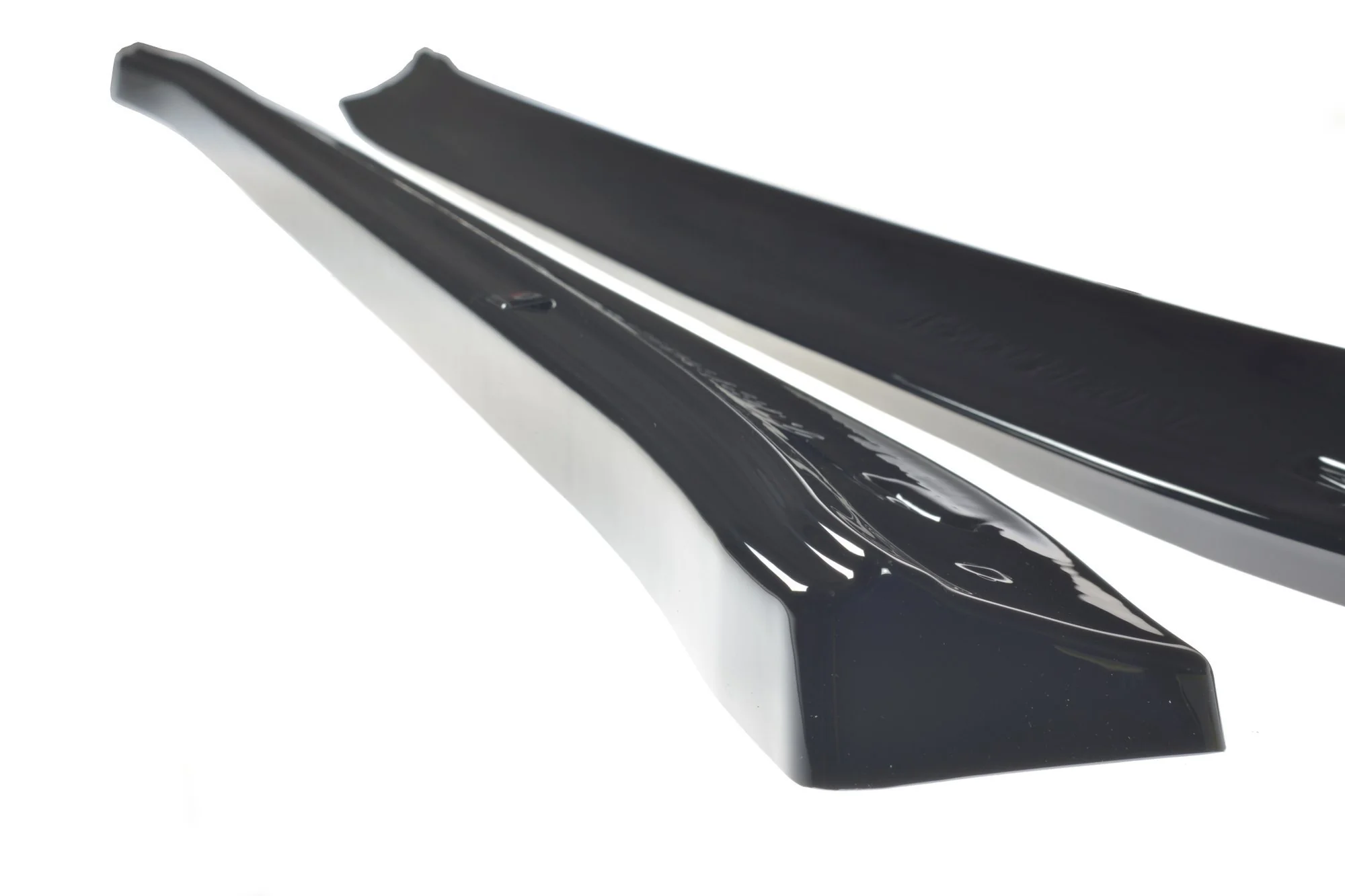 SIDE SKIRTS DIFFUSERS TESLA MODEL 3 - Image 7