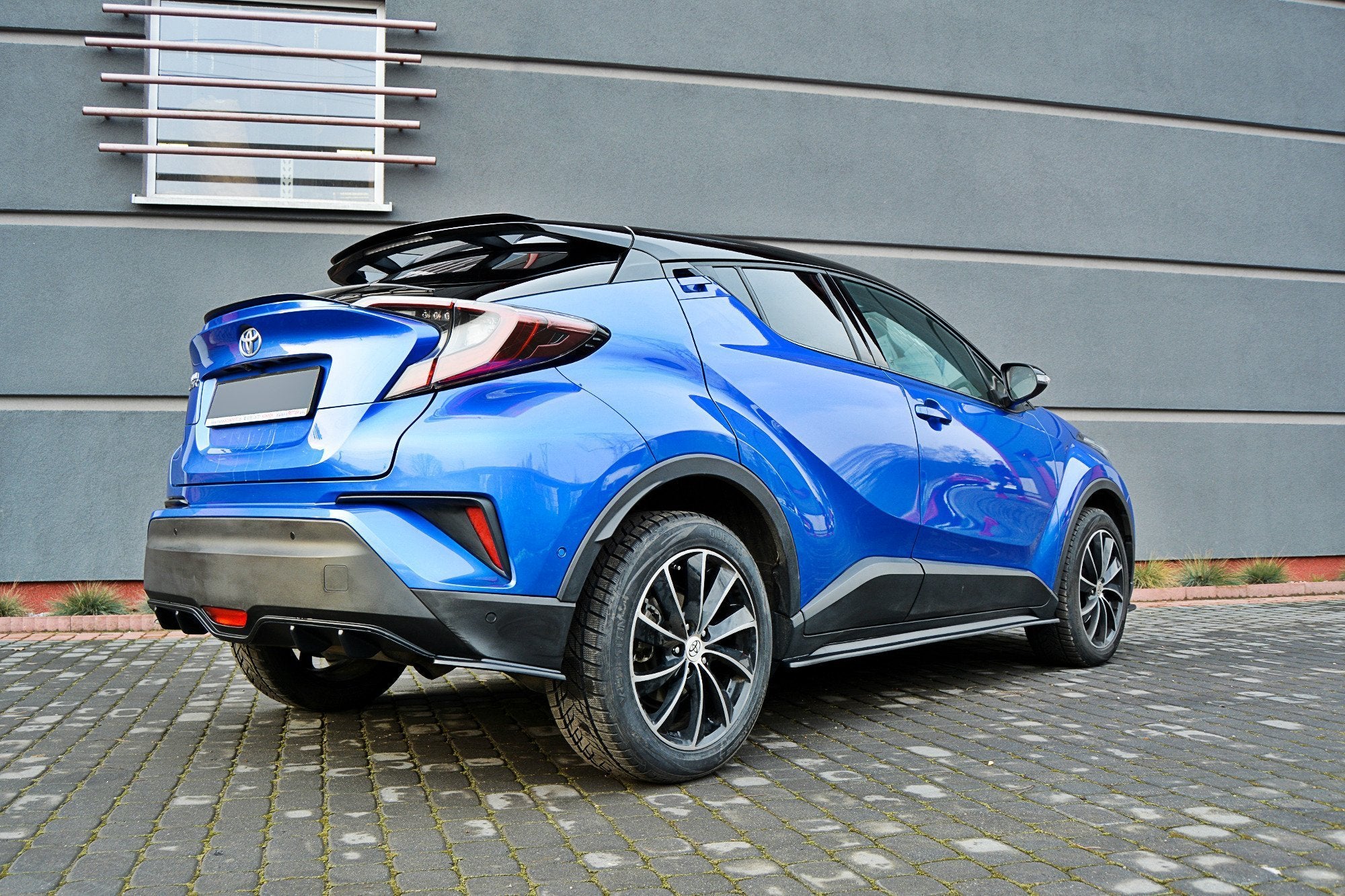 SIDE SKIRTS DIFFUSERS TOYOTA C-HR - Image 3