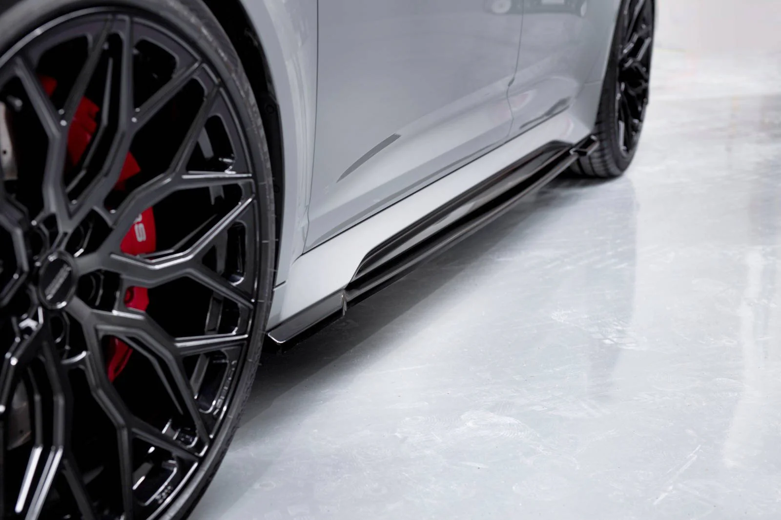 SIDE SKIRTS DIFFUSERS V.1 AUDI RS6 C8 - Image 7
