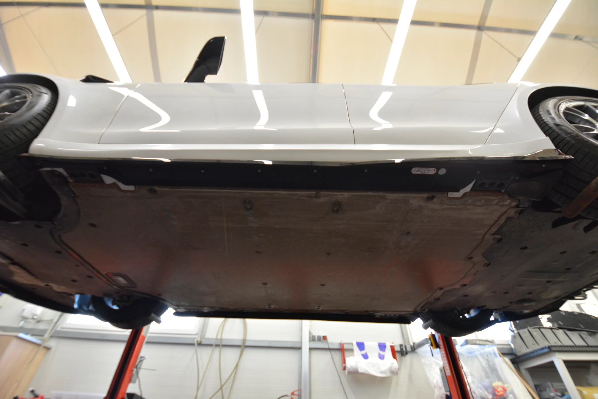 SIDE SKIRTS DIFFUSERS V.1 TESLA MODEL S PLAID MK1 FACELIFT - Image 7