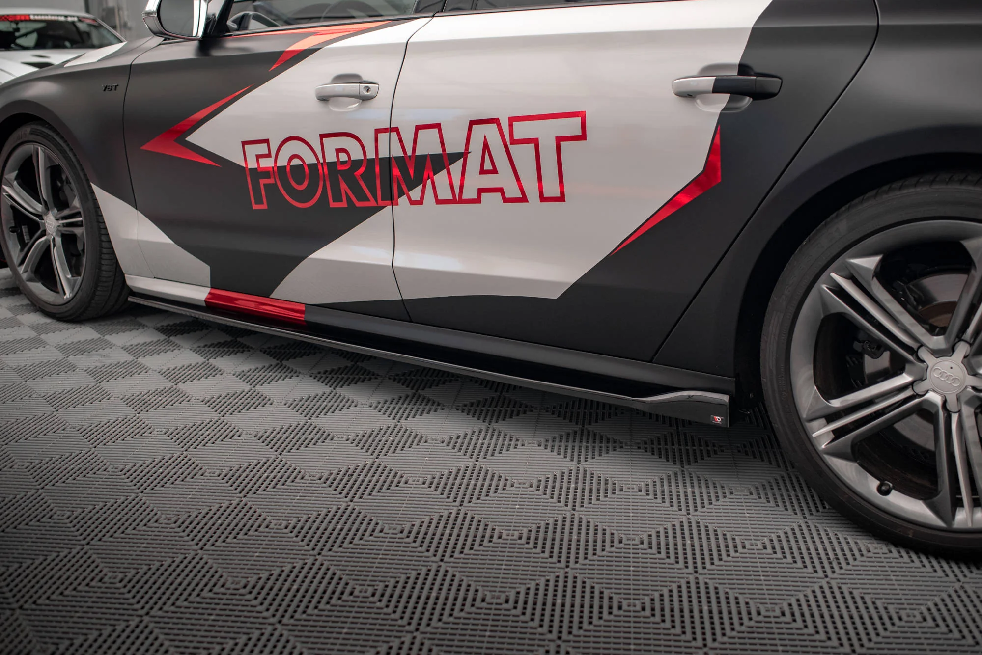 SIDE SKIRTS DIFFUSERS V.2 AUDI S8 D4 - Image 2