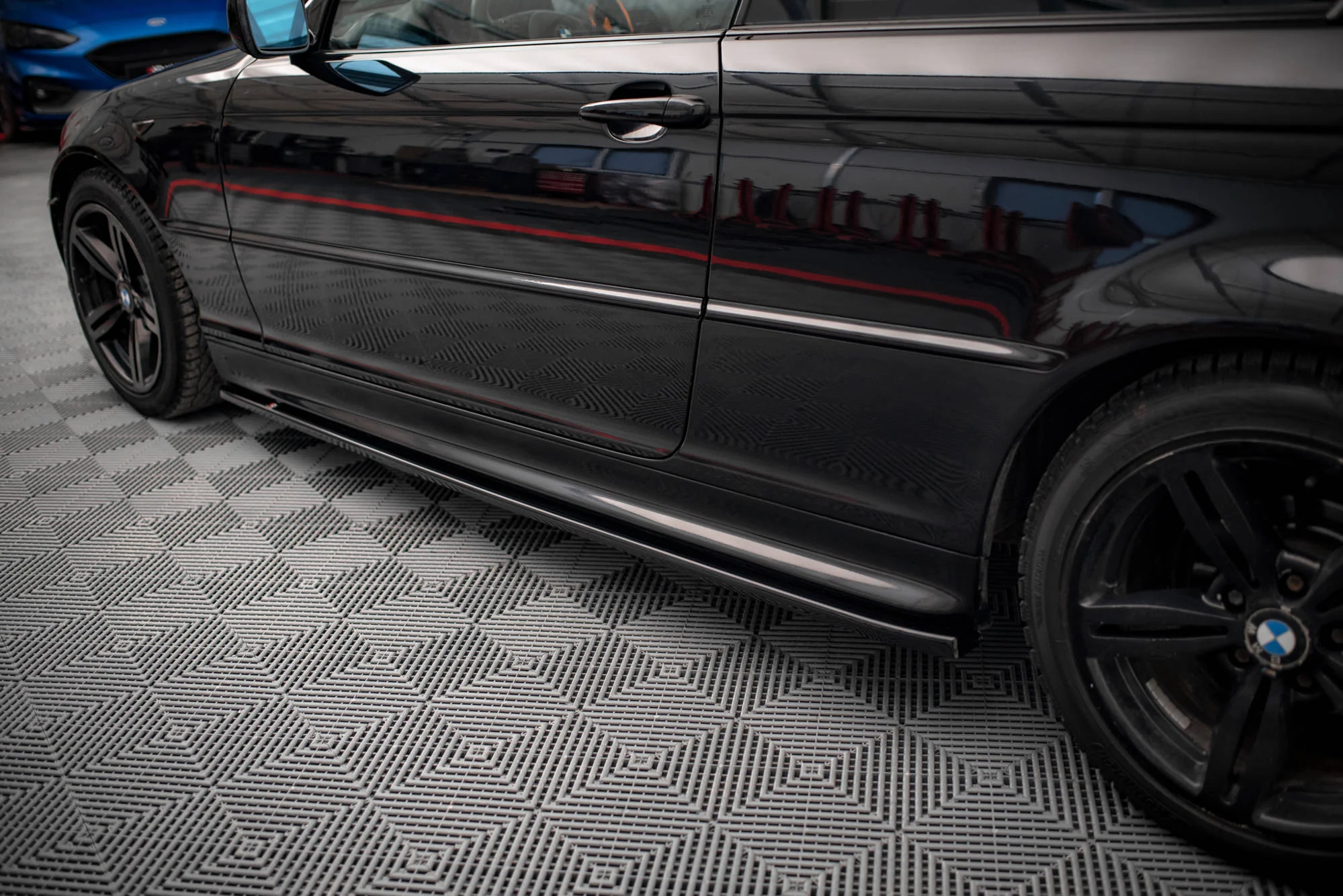 SIDE SKIRTS DIFFUSERS V.2 BMW 3 COUPE M-PACK E46 - Image 4