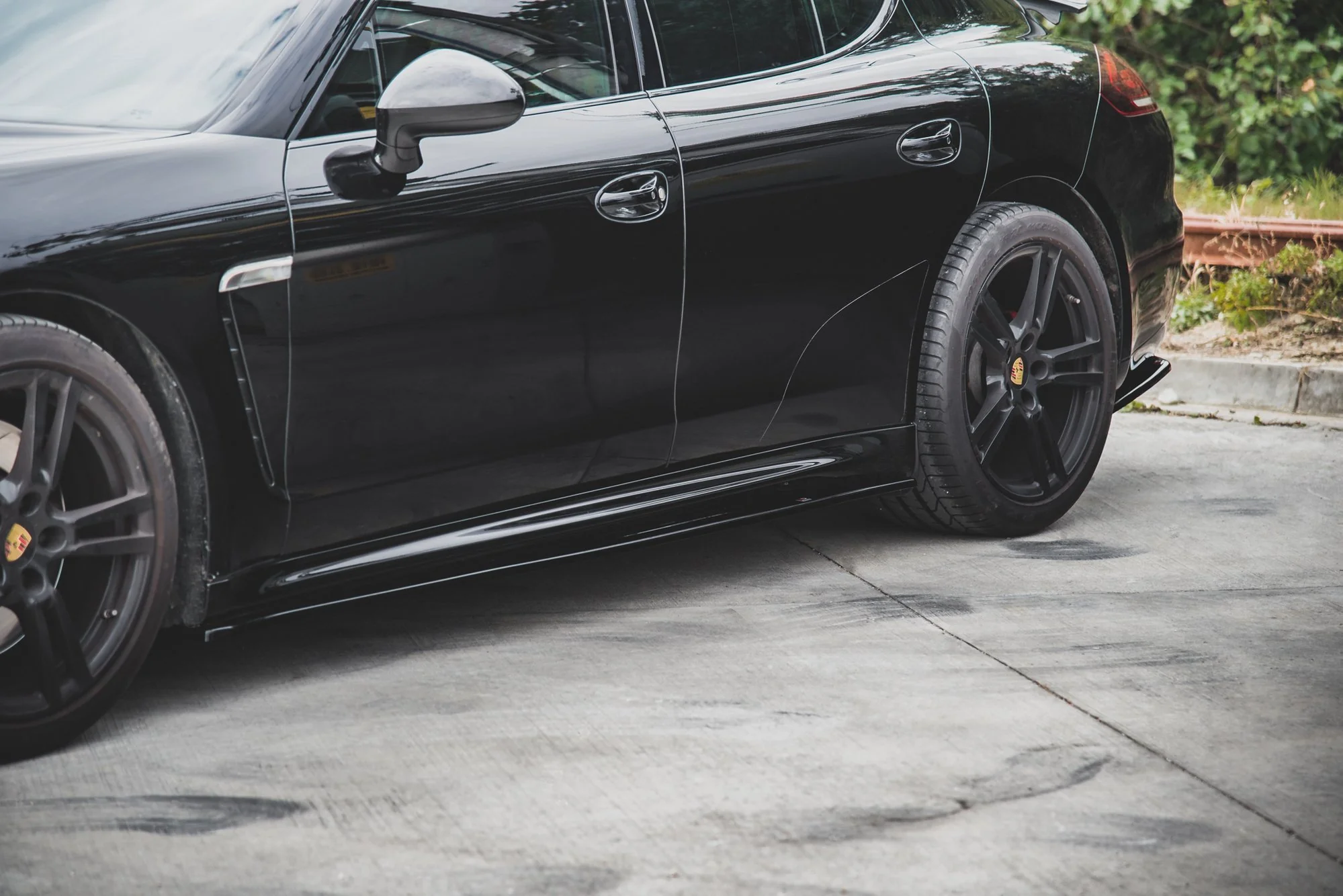 SIDE SKIRTS DIFFUSERS V.2 PORSCHE PANAMERA TURBO 970 FACELIFT - Image 3