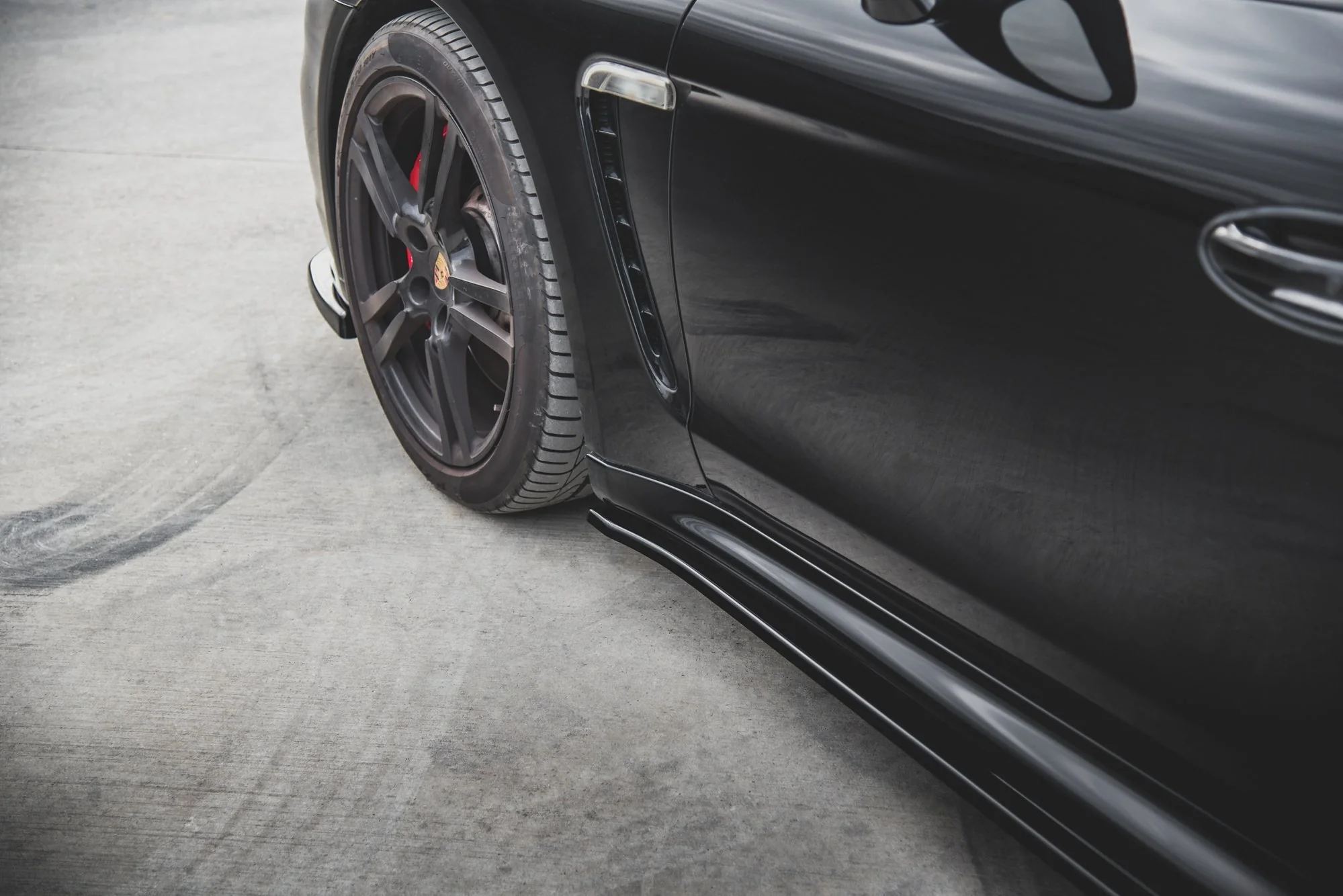 SIDE SKIRTS DIFFUSERS V.2 PORSCHE PANAMERA TURBO 970 FACELIFT - Image 5