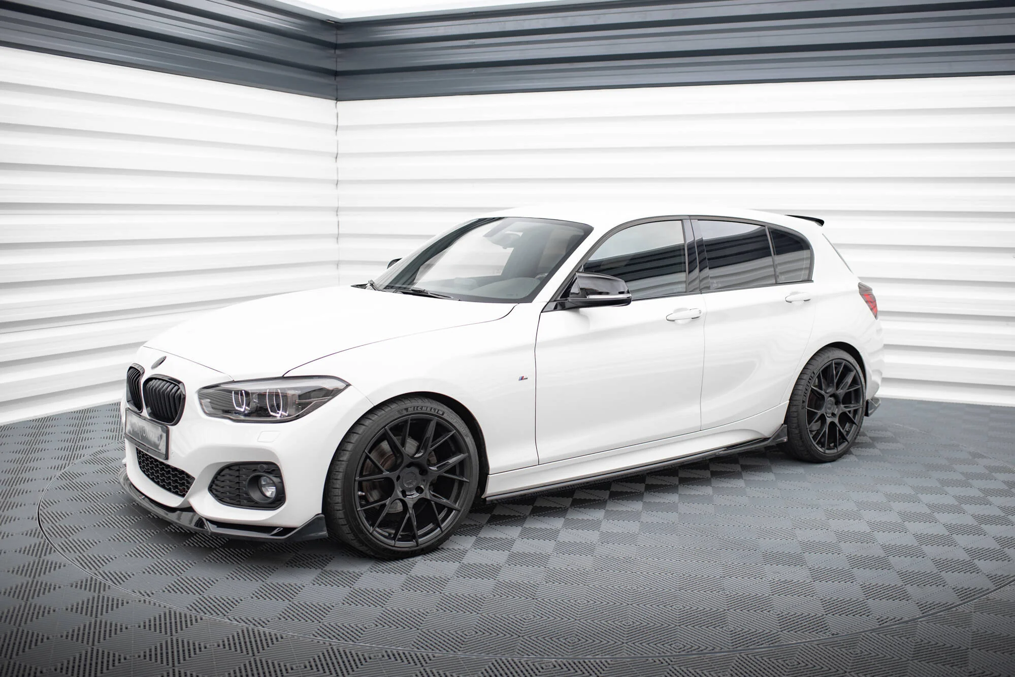 Side Skirts Diffusers V.3 CSL Look BMW 1 M-Pack / M140i F20 Facelift - Image 2