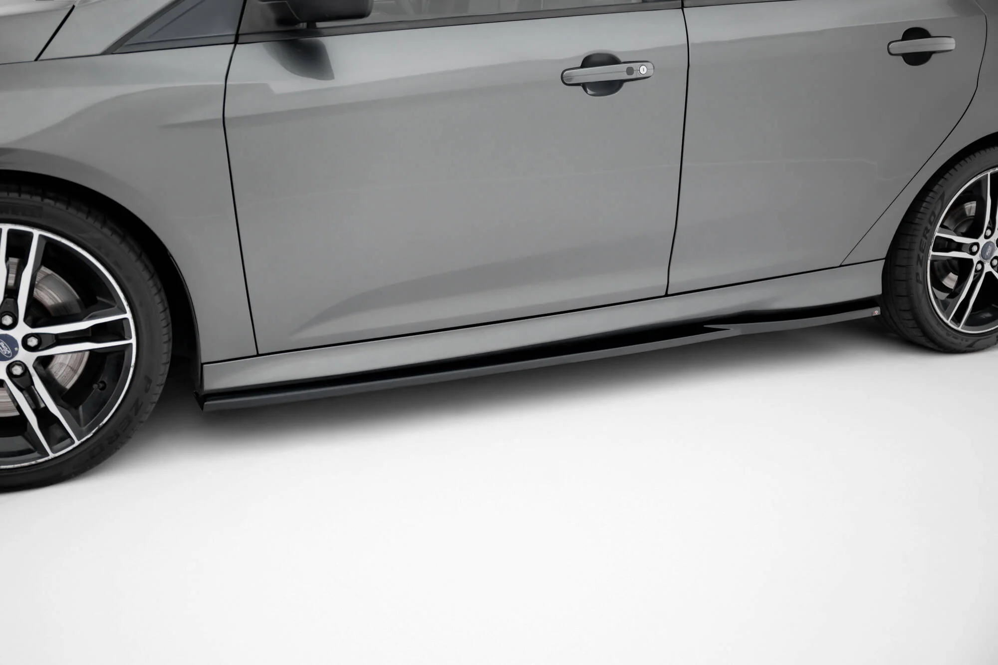 Side Skirts Diffusers V.3 Ford Focus ST Mk3 - Image 3