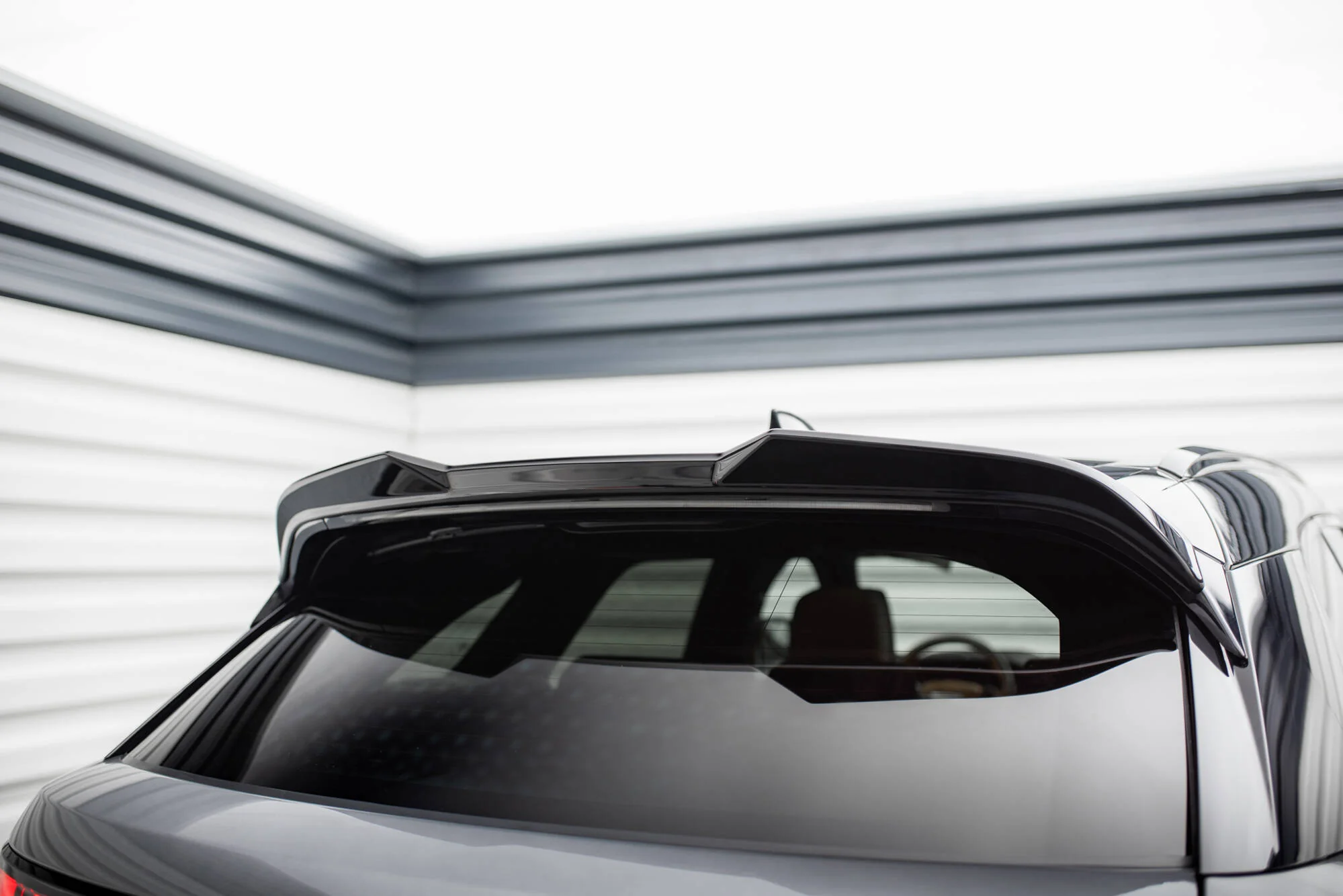 Spoiler Cap 3D Land Rover Range Rover Velar R-Dynamic Mk1 - Image 3
