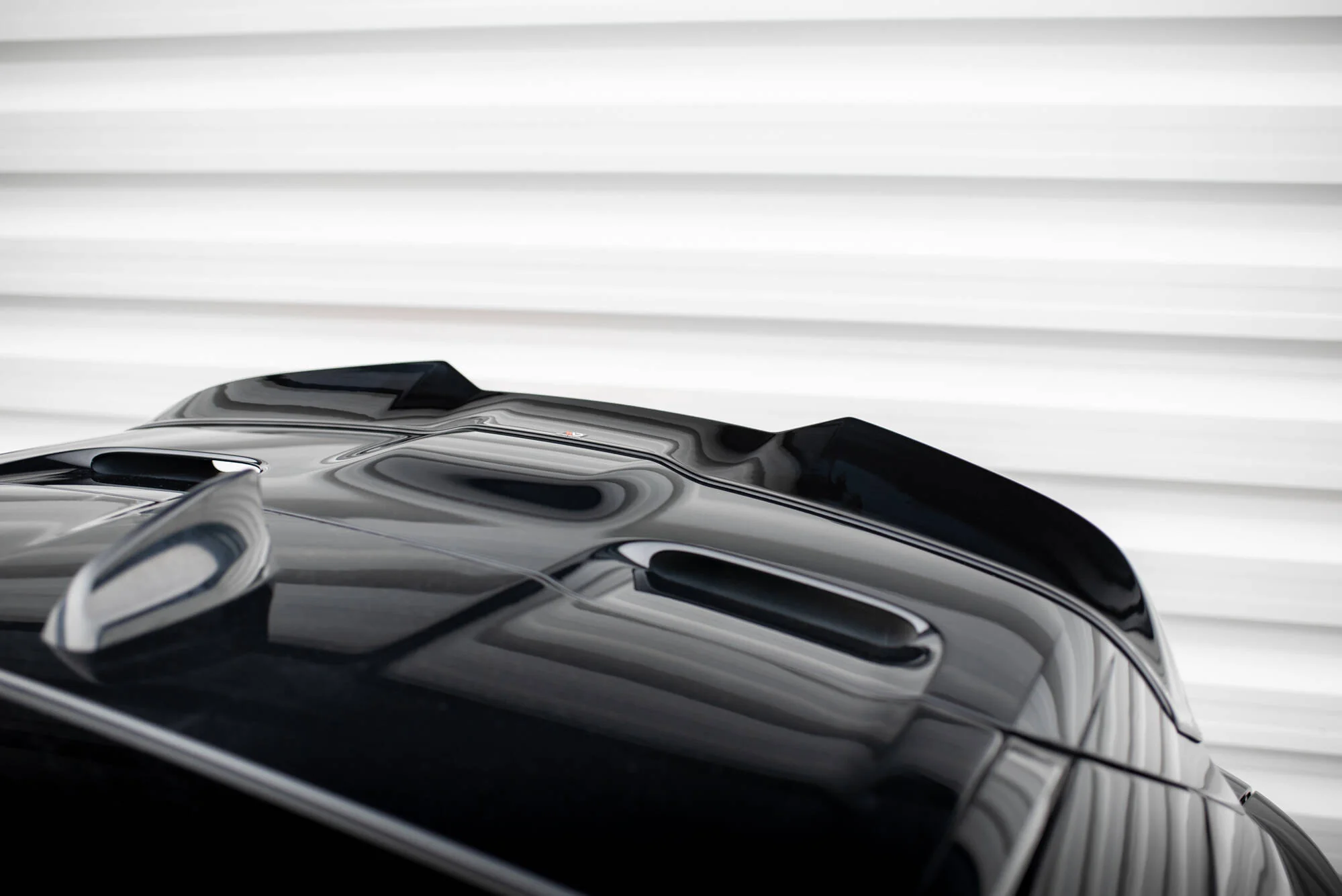 Spoiler Cap 3D Land Rover Range Rover Velar R-Dynamic Mk1 - Image 4