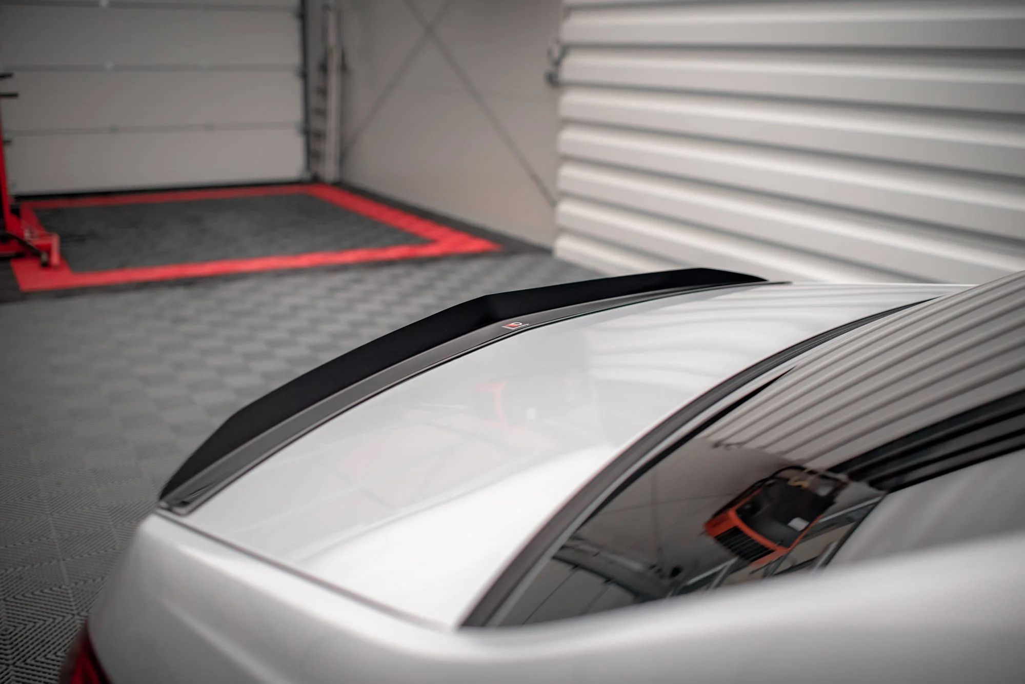 SPOILER CAP MERCEDES-BENZ E63 AMG SEDAN W212 FACELIFT - Image 7
