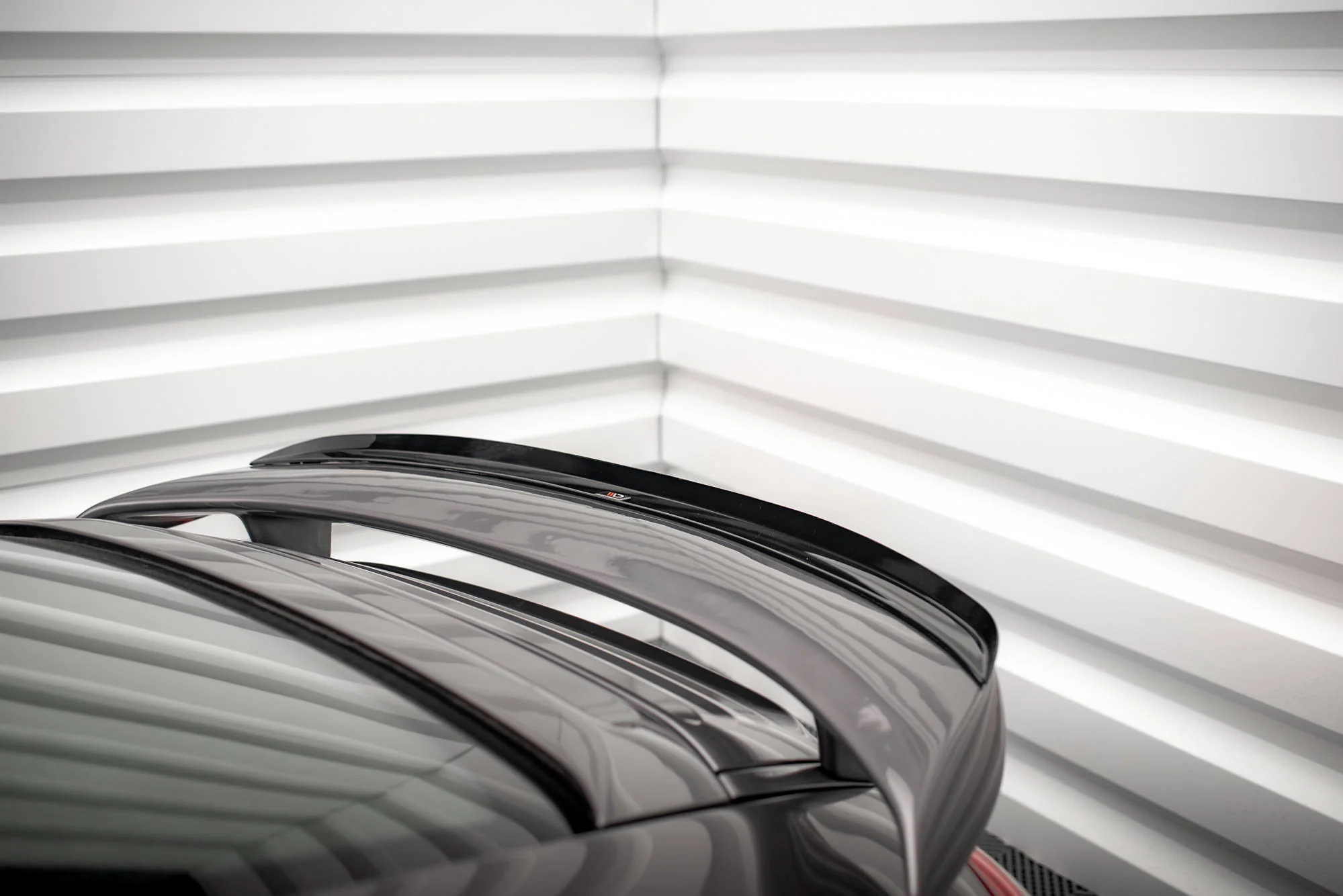 Spoiler Cap Porsche 911 Carrera / Carrera GTS 997 Facelift - Image 4