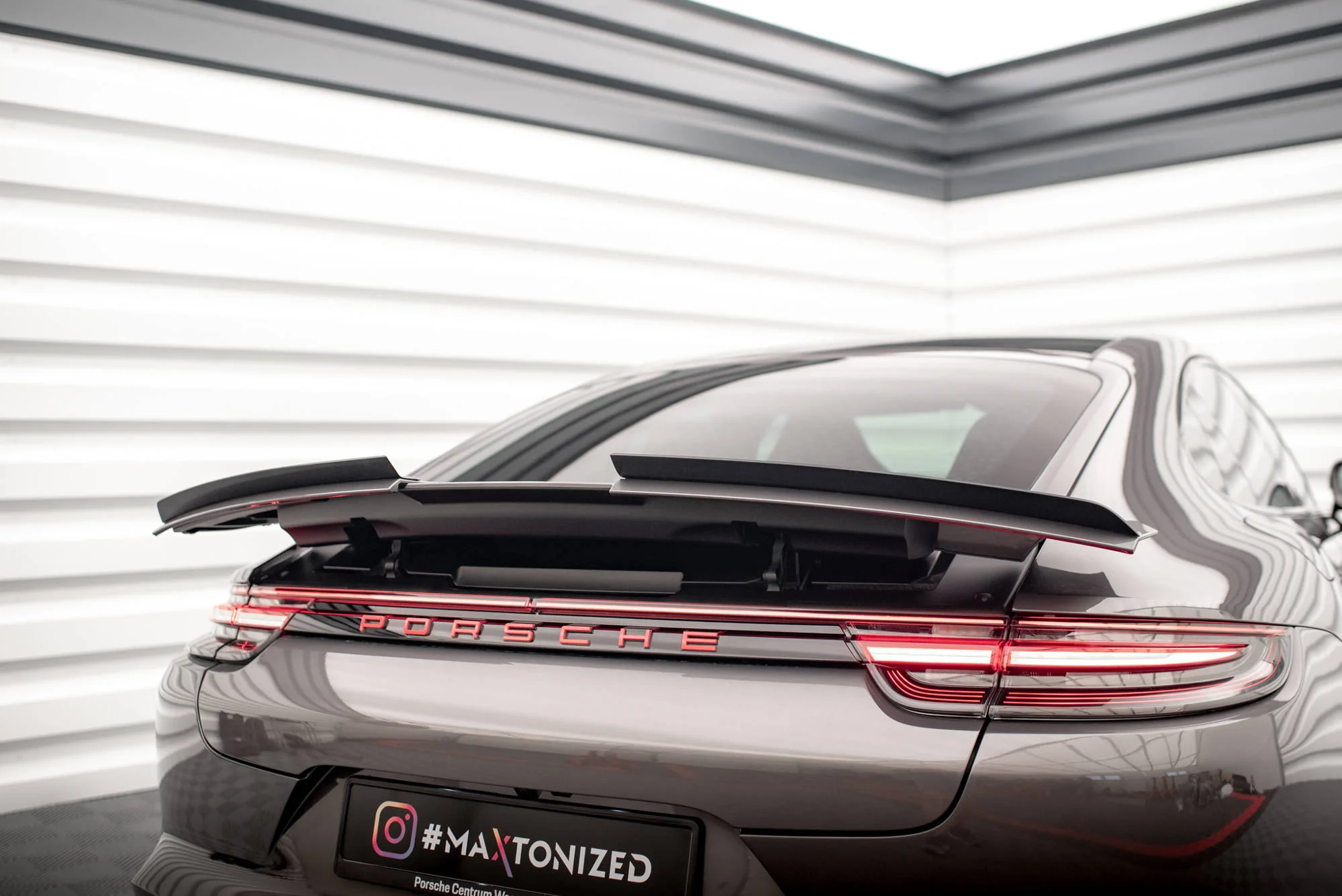 SPOILER CAP PORSCHE PANAMERA TURBO / GTS 971 - Image 4