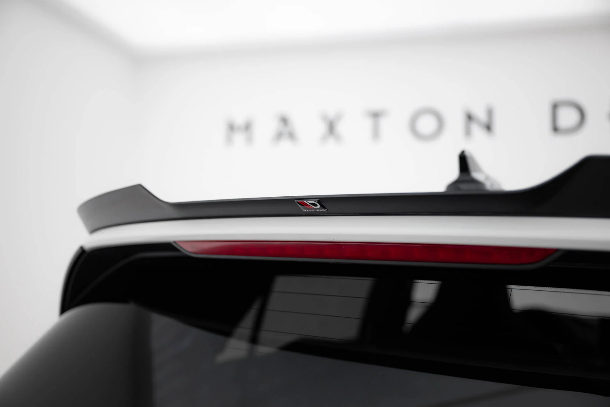 SPOILER CAP V.2 VOLKSWAGEN GOLF 8 GTI / GTI CLUBSPORT / R-LINE - Image 3