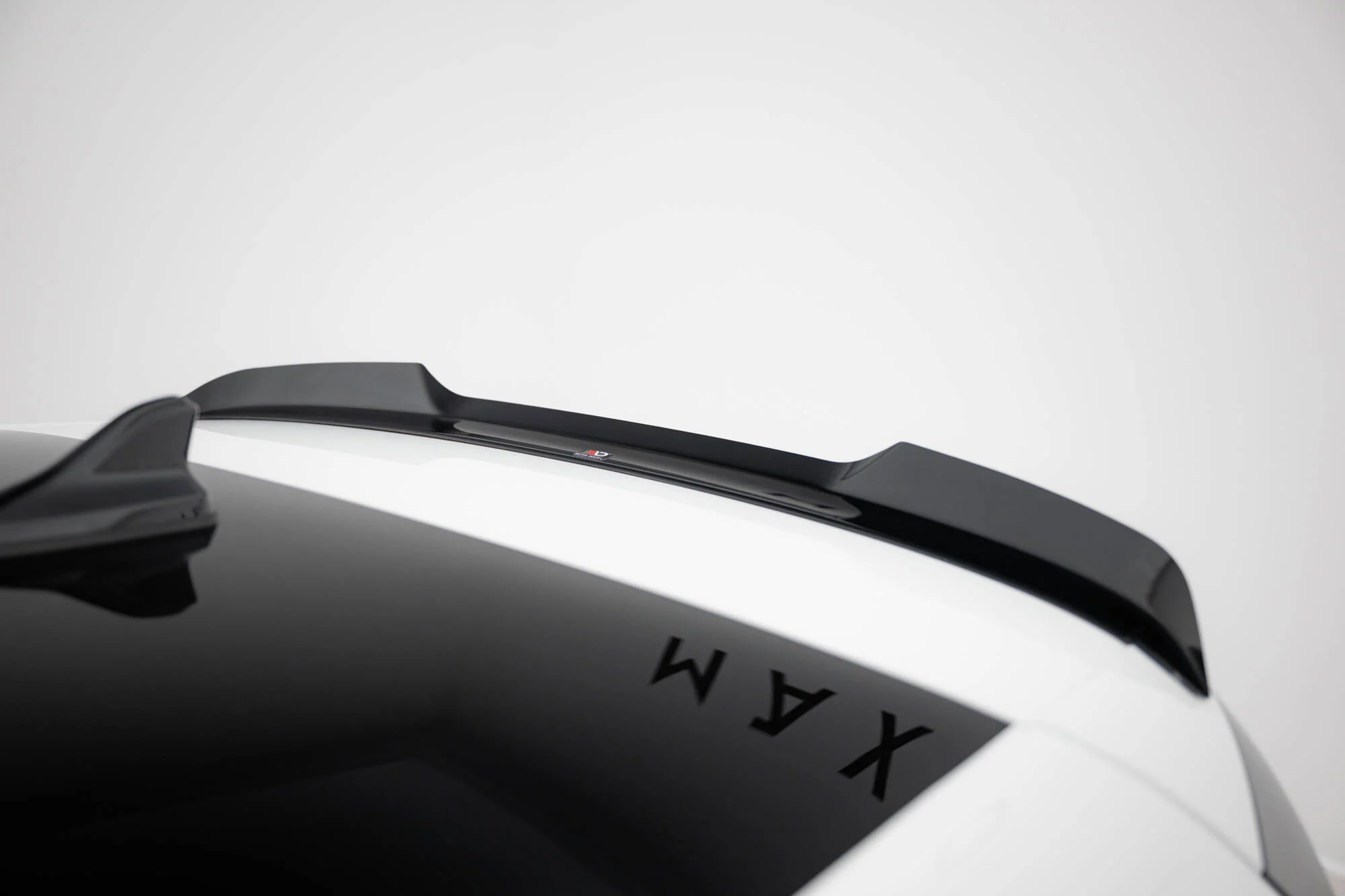 SPOILER CAP V.2 VOLKSWAGEN GOLF 8 GTI / GTI CLUBSPORT / R-LINE - Image 5