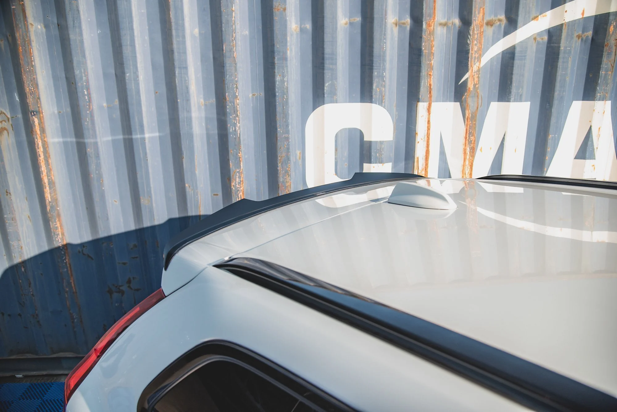 SPOILER CAP VOLVO XC60 MK2 R-DESIGN - Image 4