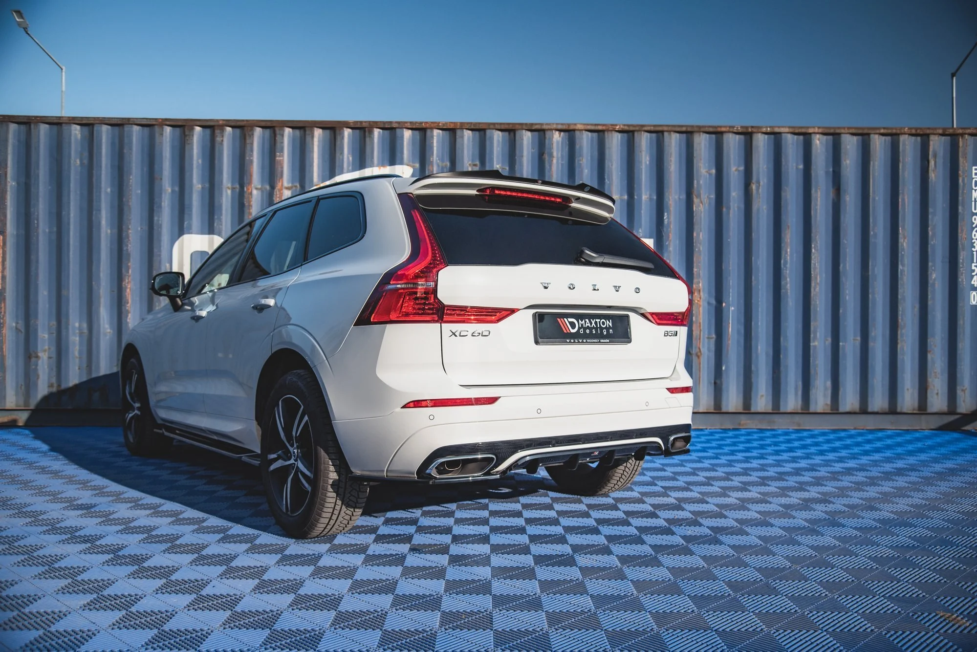 SPOILER CAP VOLVO XC60 MK2 R-DESIGN - Image 9