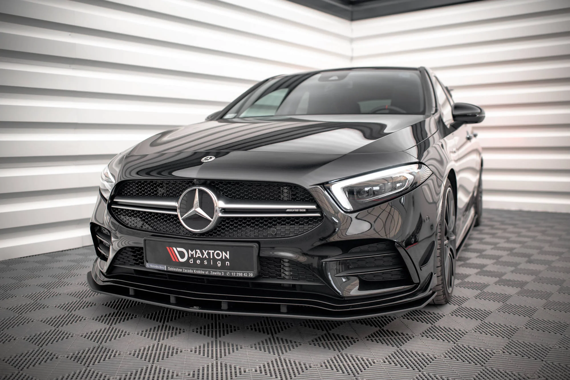 Street Pro Front Splitter Mercedes A35 AMG / AMG-Line Aero Pack W177 - Image 4