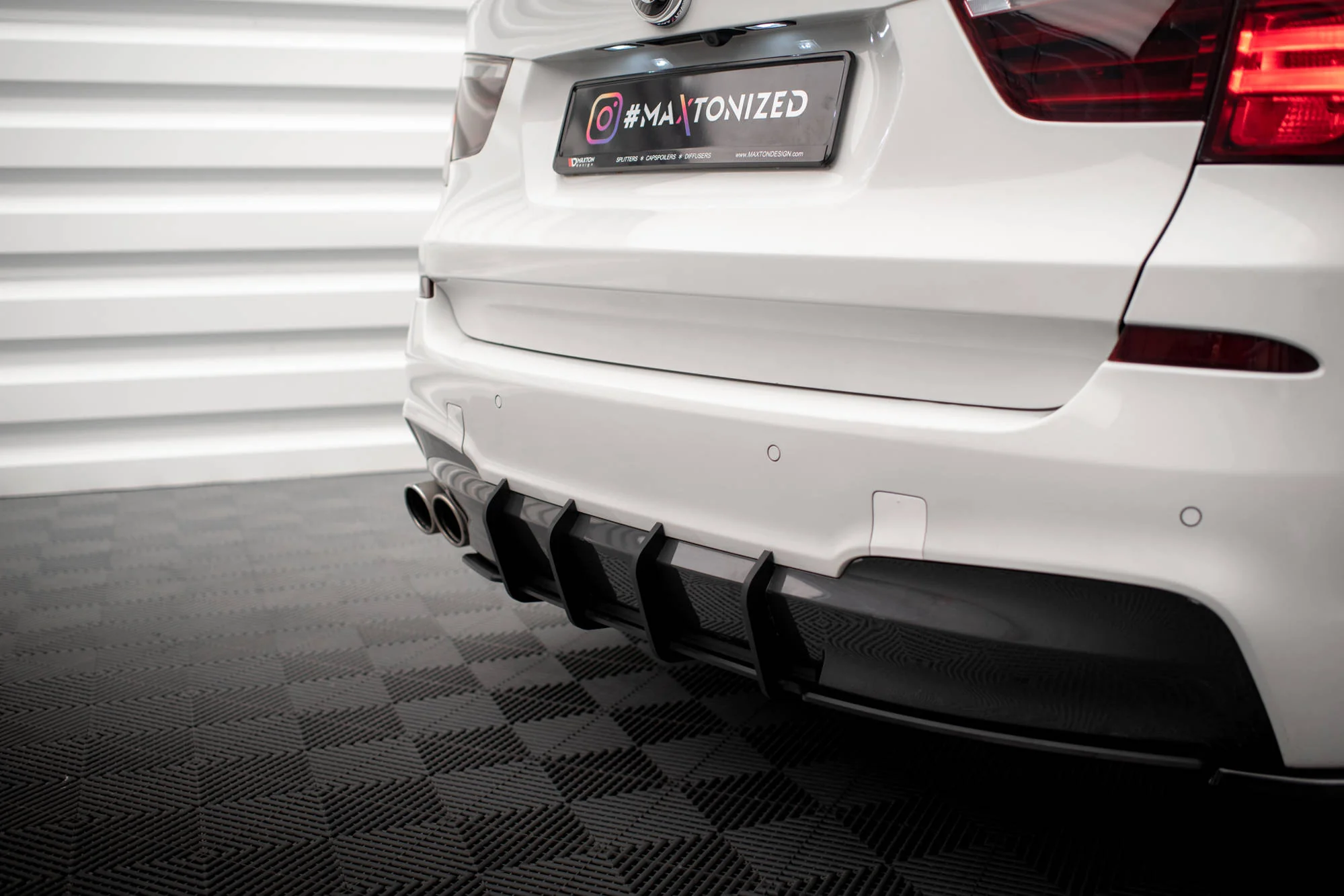 Street Pro Rear Diffuser BMW X3 M-Pack F25 - Image 4