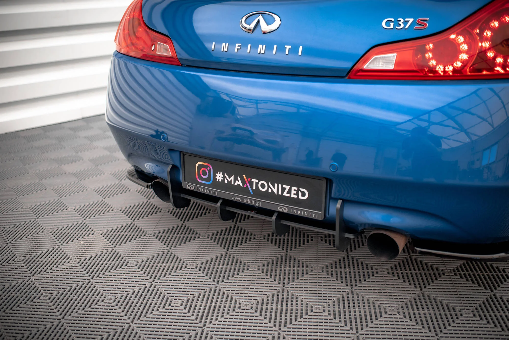STREET PRO REAR DIFFUSER INFINITI G37 COUPE - Image 4