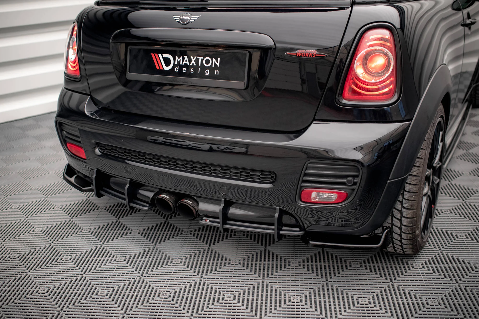 STREET PRO REAR DIFFUSER MINI COOPER JOHN COOPER WORKS R56 - Image 3