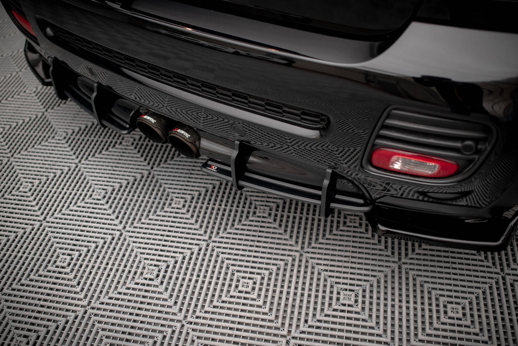STREET PRO REAR DIFFUSER MINI COOPER JOHN COOPER WORKS R56 - Image 4