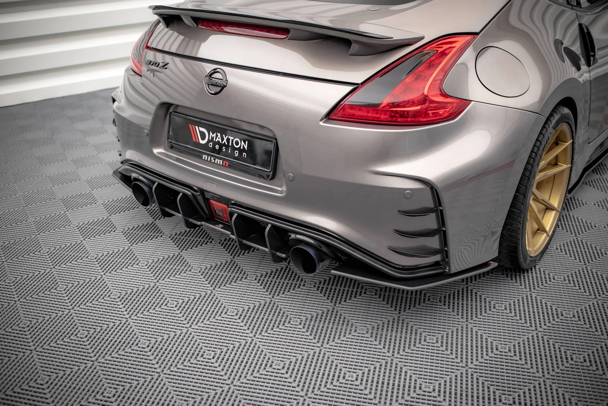 STREET PRO REAR DIFFUSER NISSAN 370Z NISMO FACELIFT - Image 3