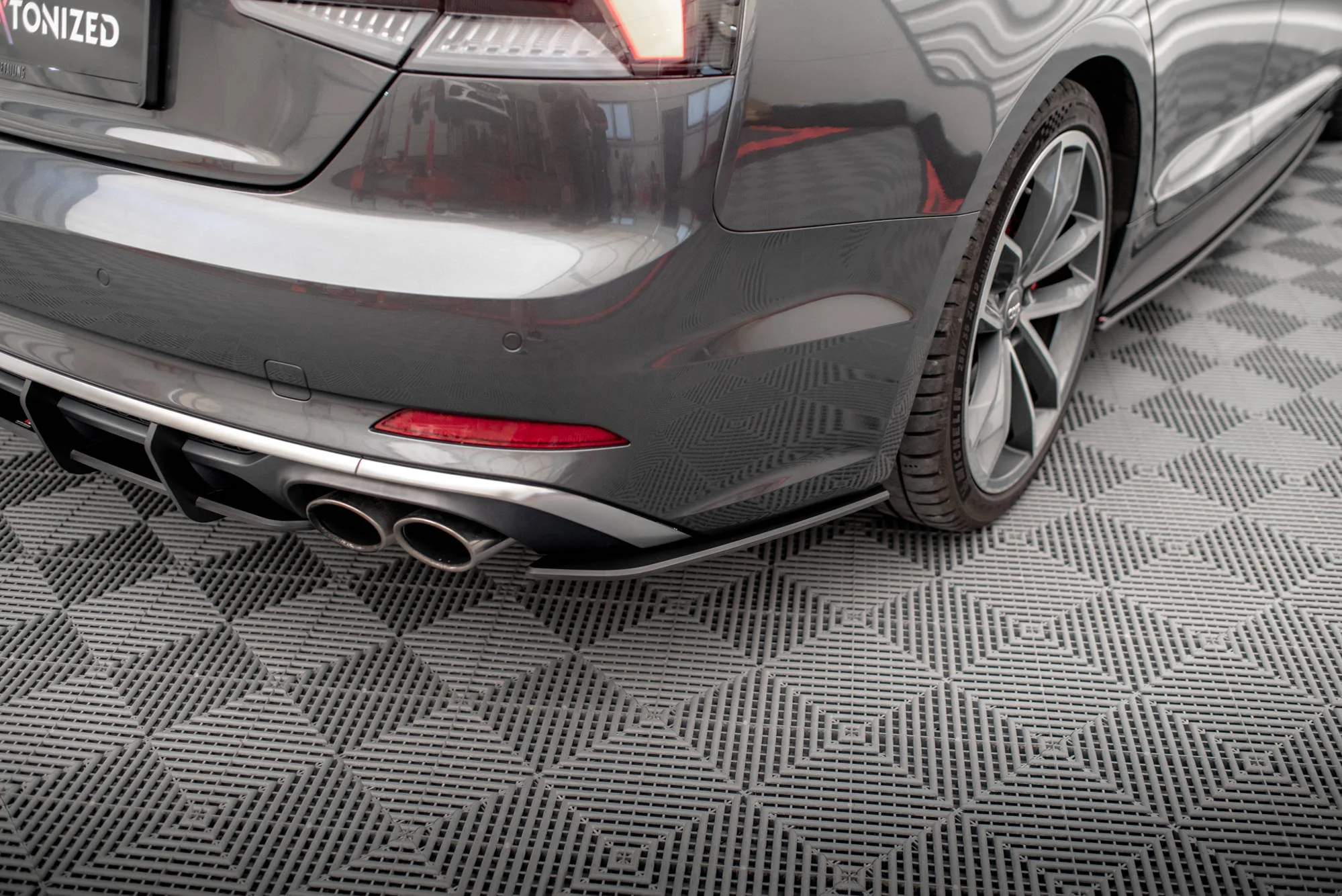 STREET PRO REAR SIDE SPLITTERS AUDI S5 SPORTBACK F5 - Image 3