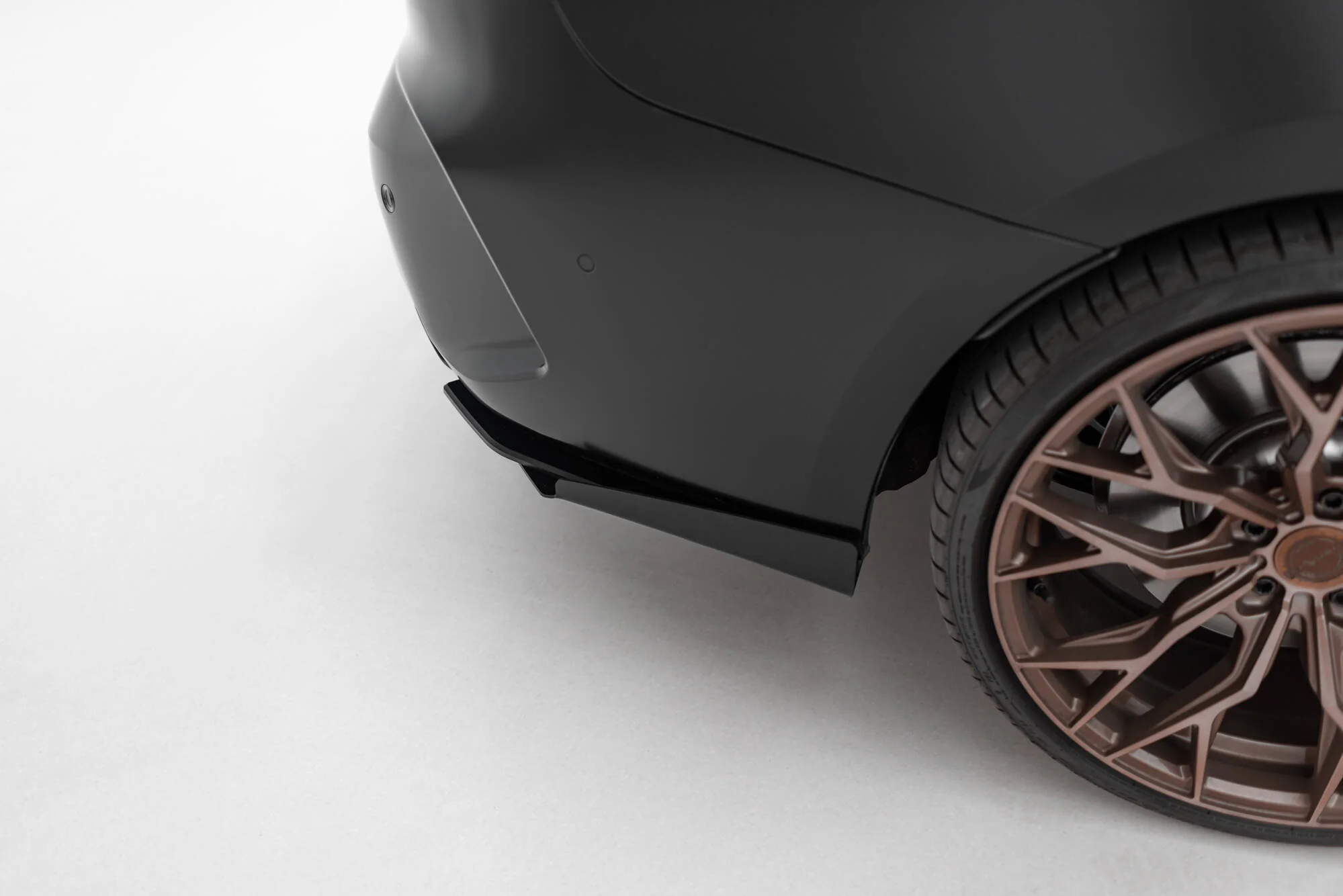 Street Pro Rear Side Splitters + Flaps BMW M440i G22 / G23 / G22 Facelift / G23 Facelift - Image 2