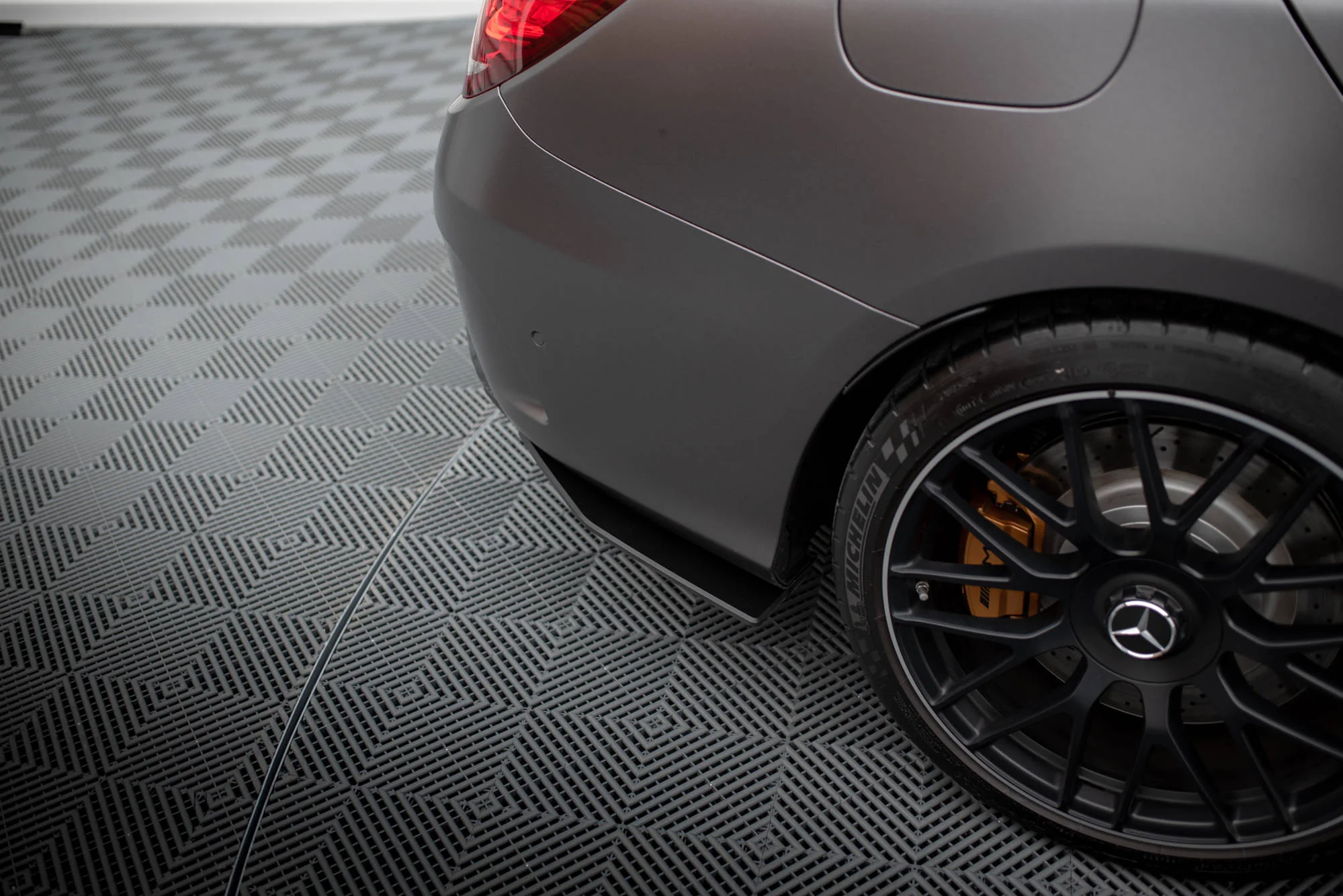 Street Pro Rear Side Splitters Mercedes-AMG C63 Sedan / Estate W205 Facelift - Image 4