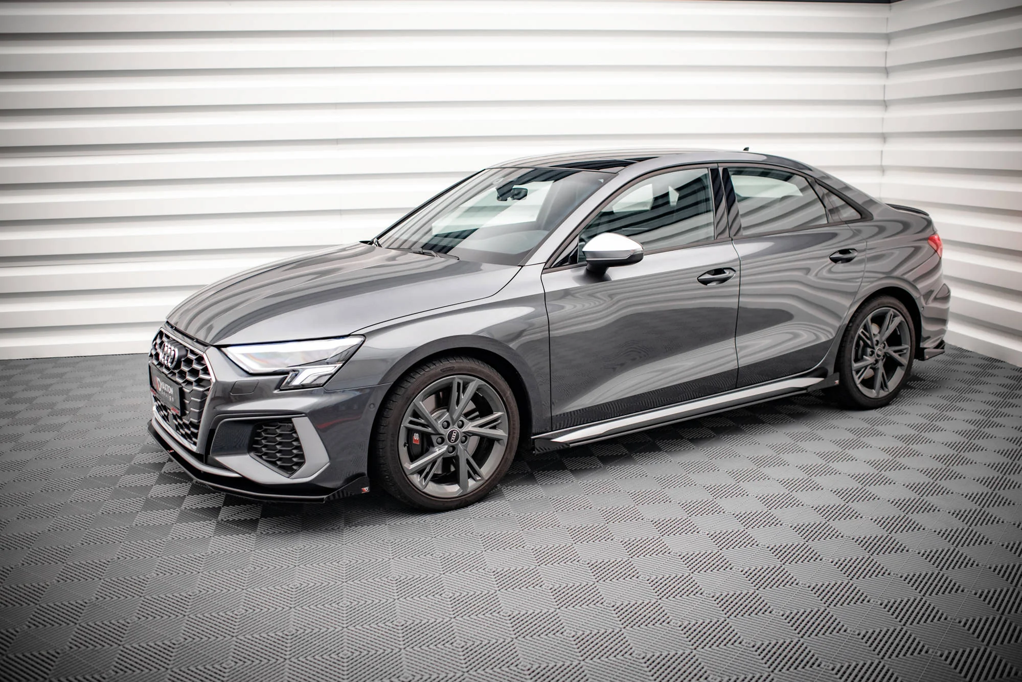 STREET PRO SIDE SKIRTS DIFFUSERS + FLAPS AUDI S3 / A3 S-LINE 8Y - Image 4