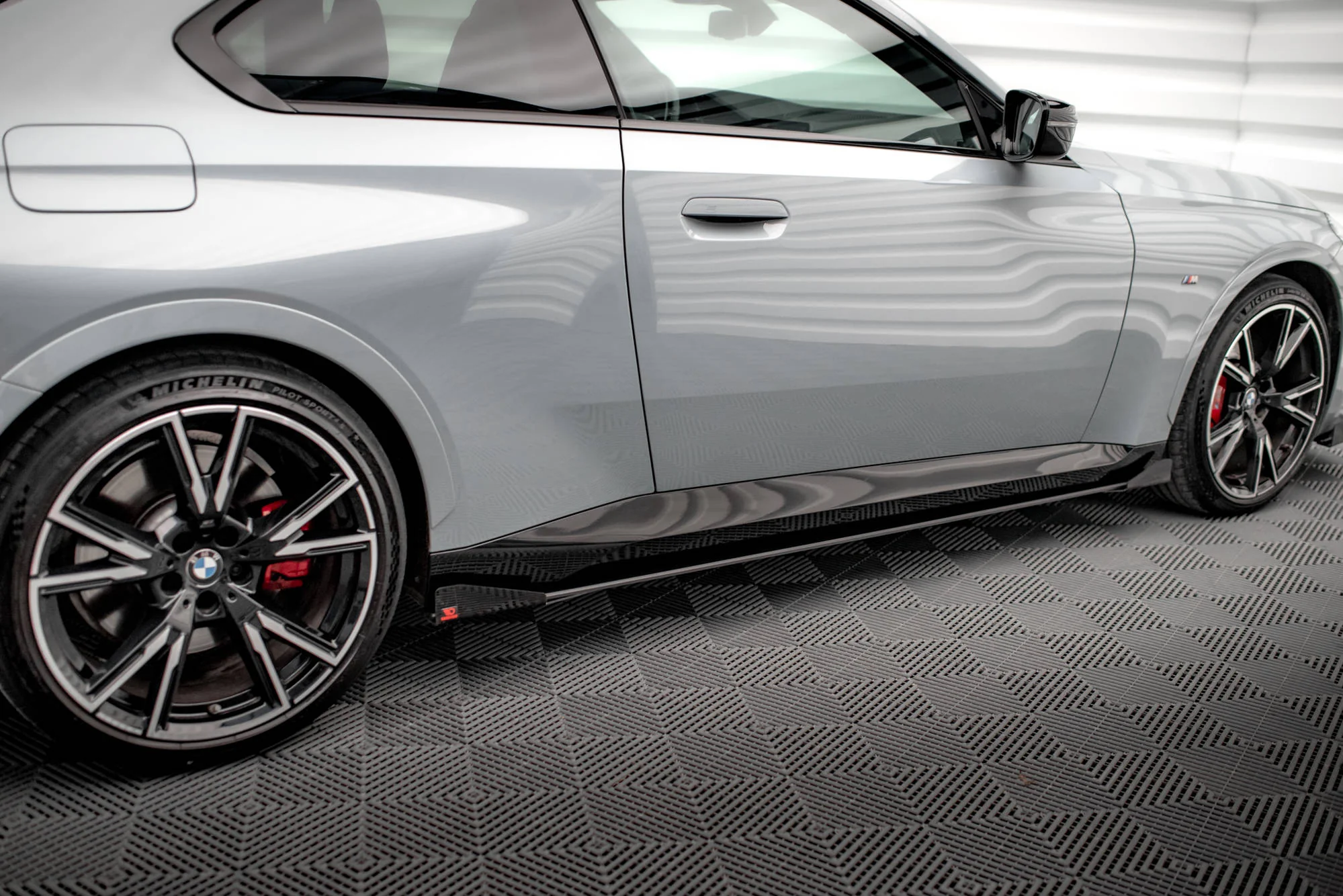 STREET PRO SIDE SKIRTS DIFFUSERS + FLAPS BMW 2 COUPE M-PACK / M240I G42 - Image 4