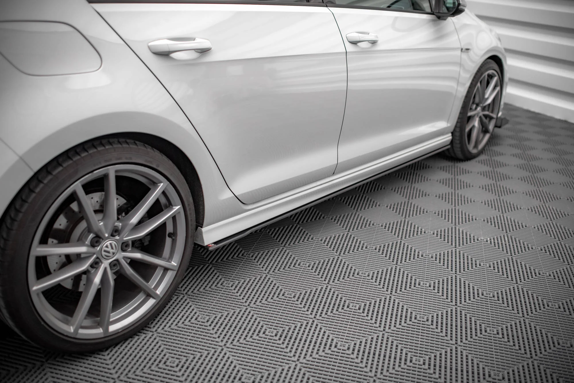 STREET PRO SIDE SKIRTS DIFFUSERS VOLKSWAGEN GOLF R MK7 - Image 3