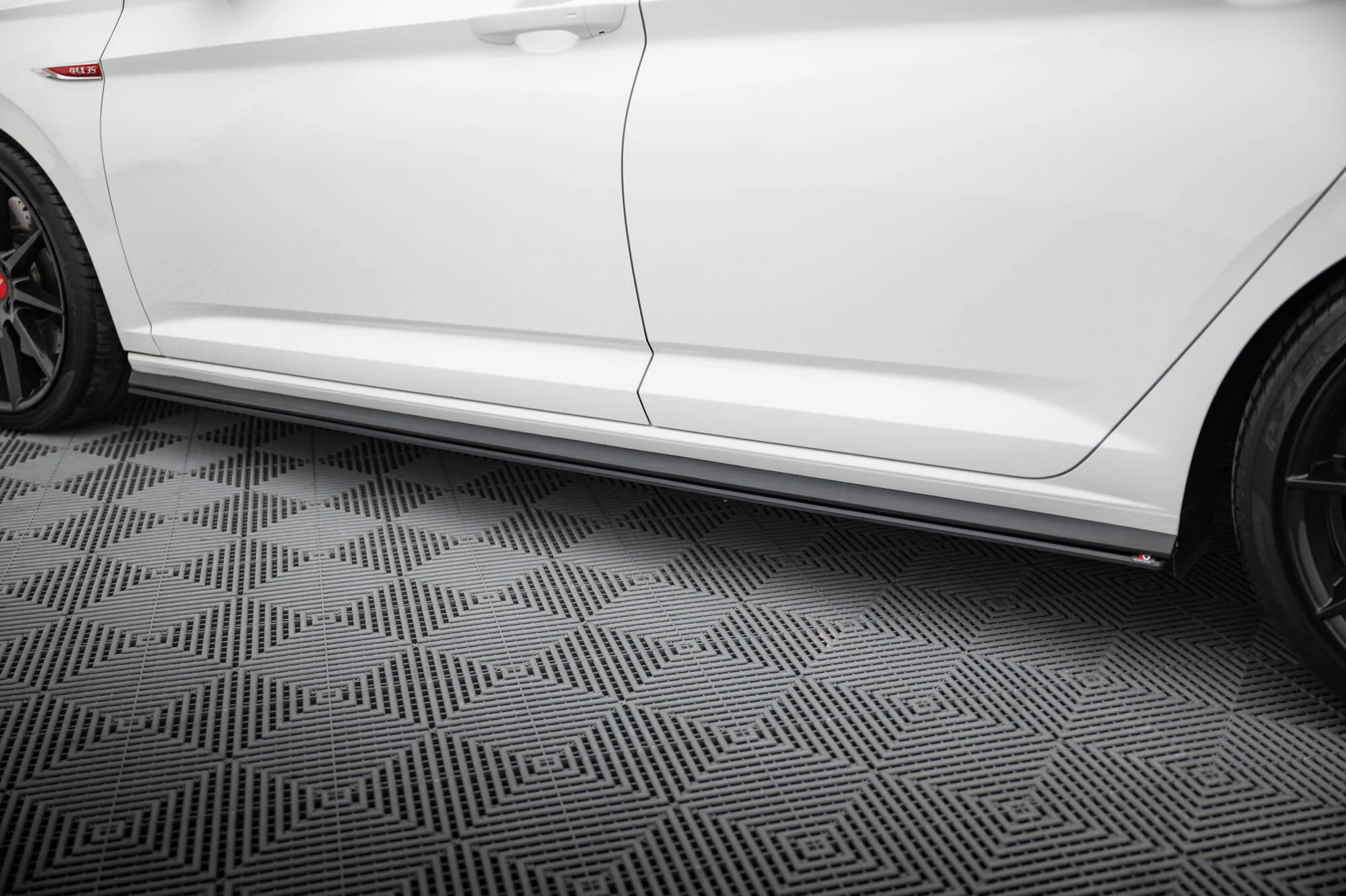 STREET PRO SIDE SKIRTS DIFFUSERS VOLKSWAGEN JETTA GLI MK7 - Image 4