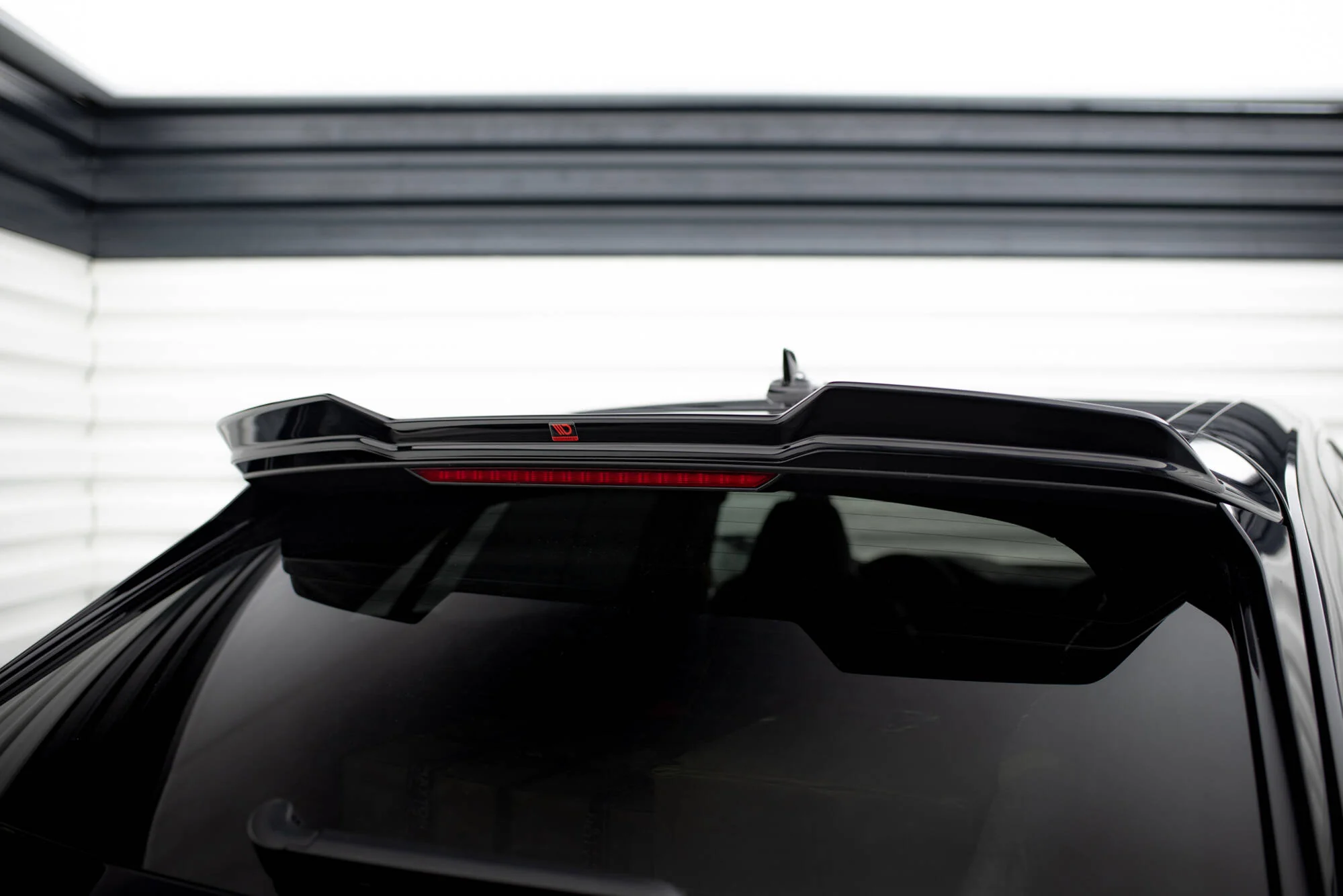 UPPER SPOILER CAP 3D AUDI RSQ8 MK1 - Image 4