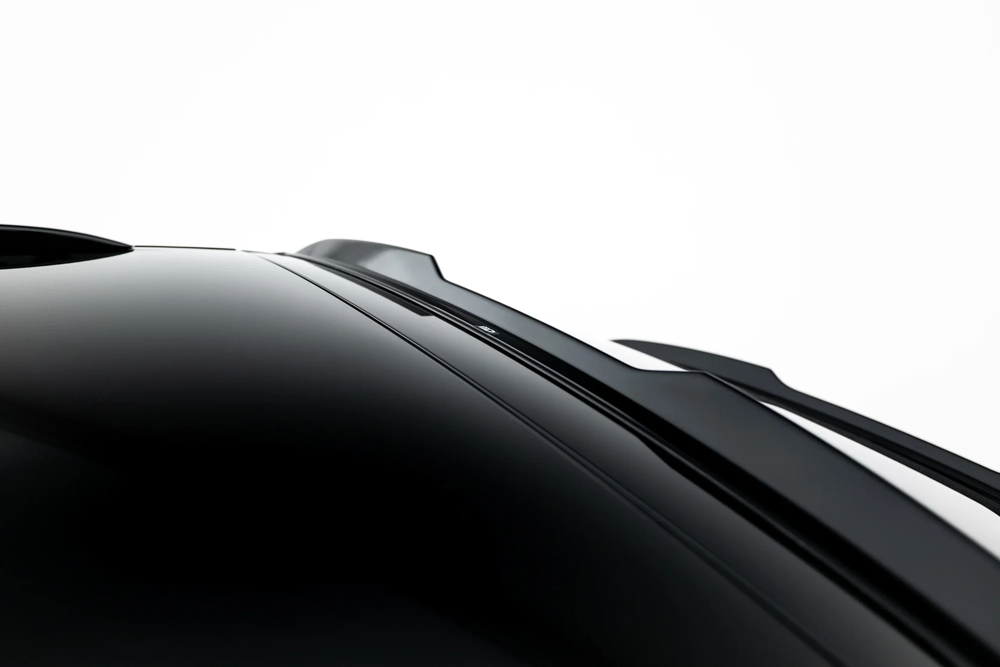 Upper Spoiler Cap Porsche Macan EV Mk1 - Image 3